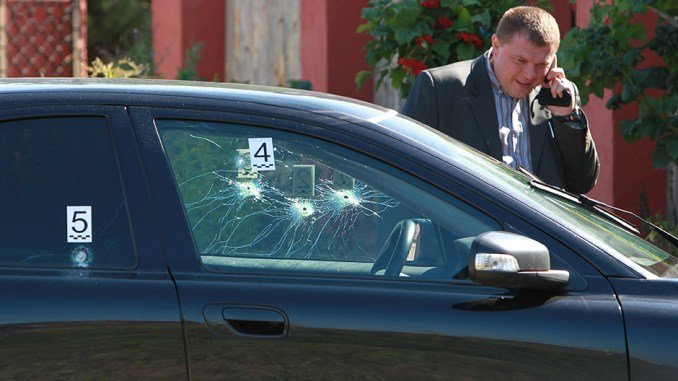 Автомобиль, в котором Костя Большой расстрелял Евгения Душко